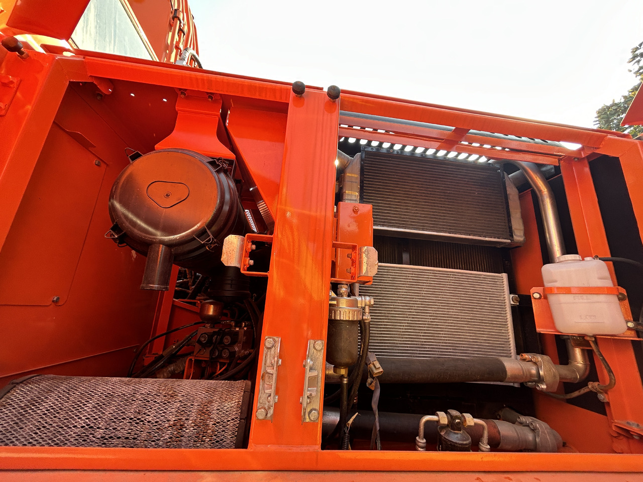 크롤러 굴삭기 DOOSAN Doosan DX225LC Crawler excavator : 사진 6