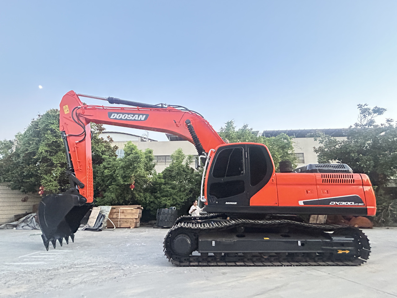 Doosan DX300LC-9c Crawler Excavator - 크롤러 굴삭기 : 사진 1 Doosan DX300LC-9c Crawler Excavator - 크롤러 굴삭기 : 사진 1