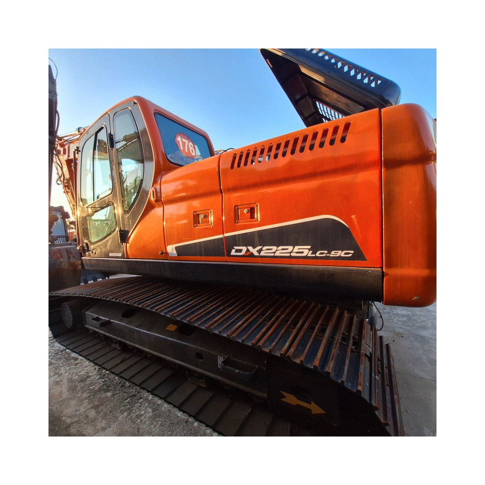 Doosan Dx225LC-9C Crawler Excavator - 크롤러 굴삭기 : 사진 3 Doosan Dx225LC-9C Crawler Excavator - 크롤러 굴삭기 : 사진 3