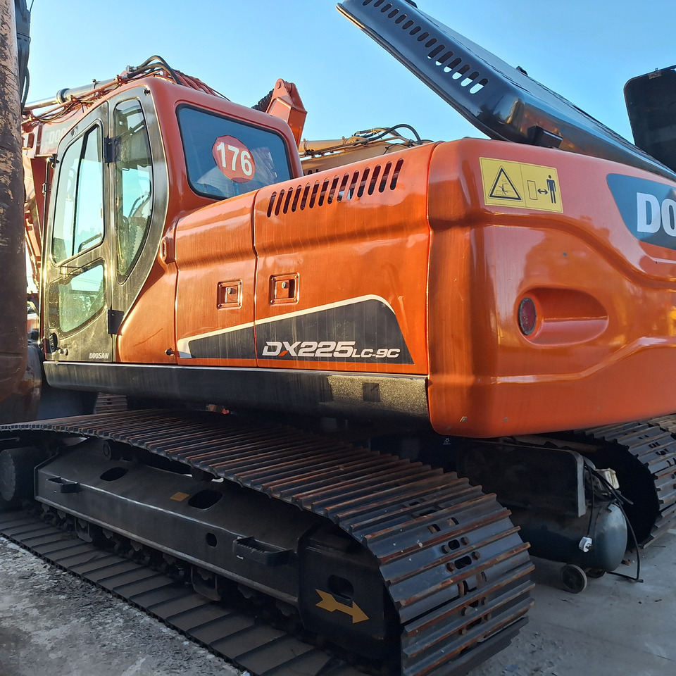 Doosan Dx225LC-9C Crawler Excavator - 크롤러 굴삭기 : 사진 1 Doosan Dx225LC-9C Crawler Excavator - 크롤러 굴삭기 : 사진 1