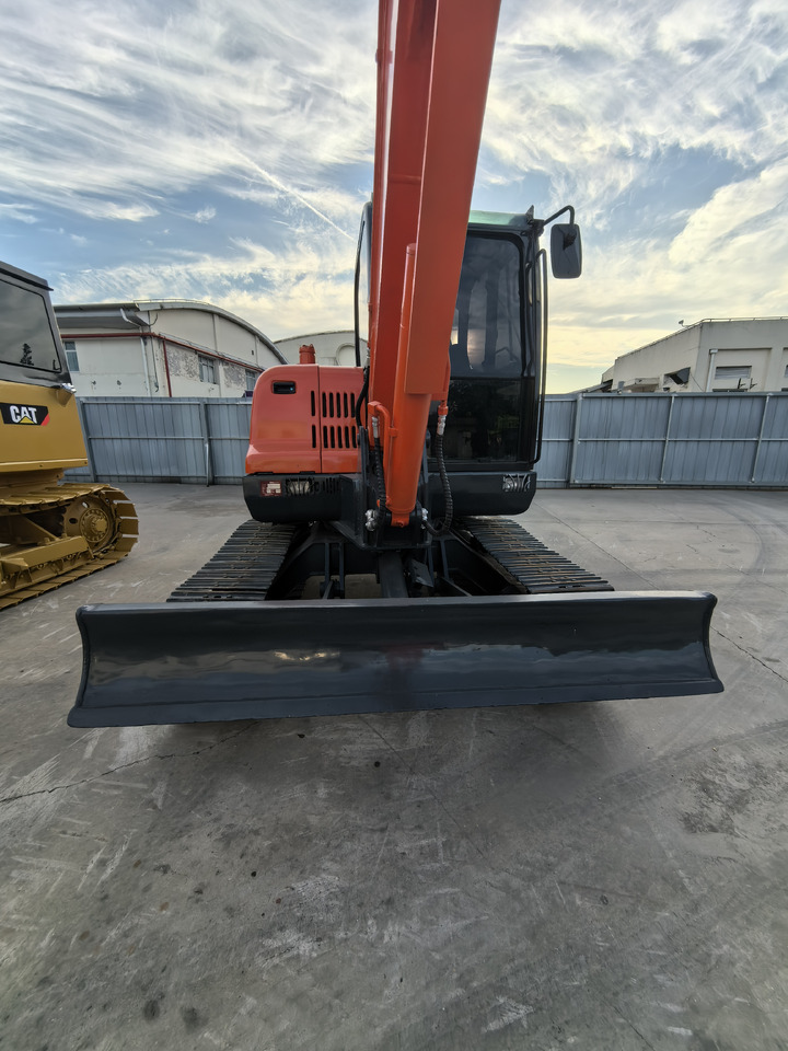 Doosan Dx60 Crawler Excavator - 크롤러 굴삭기 : 사진 4 Doosan Dx60 Crawler Excavator - 크롤러 굴삭기 : 사진 4