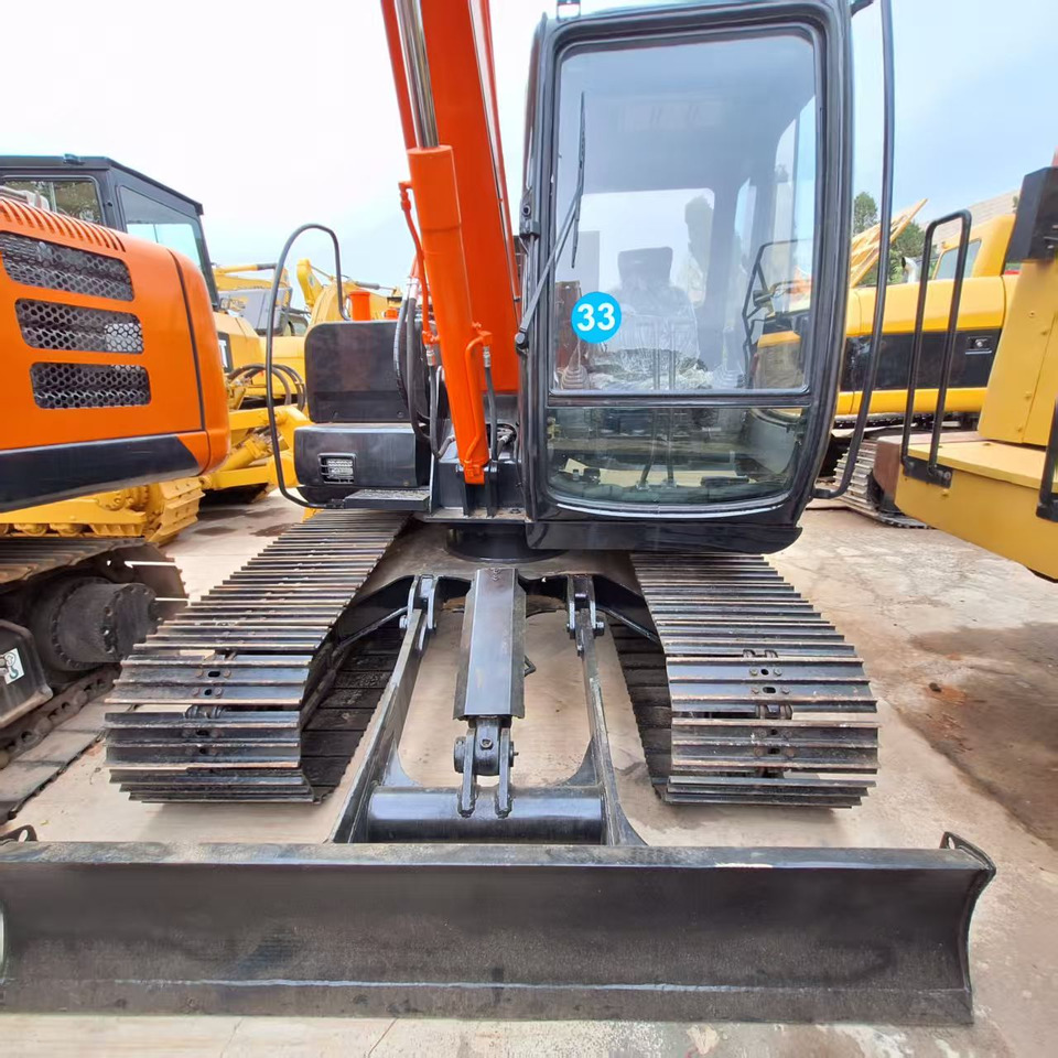 Hitachi EX60 Excavator - 크롤러 굴삭기 : 사진 2 Hitachi EX60 Excavator - 크롤러 굴삭기 : 사진 2