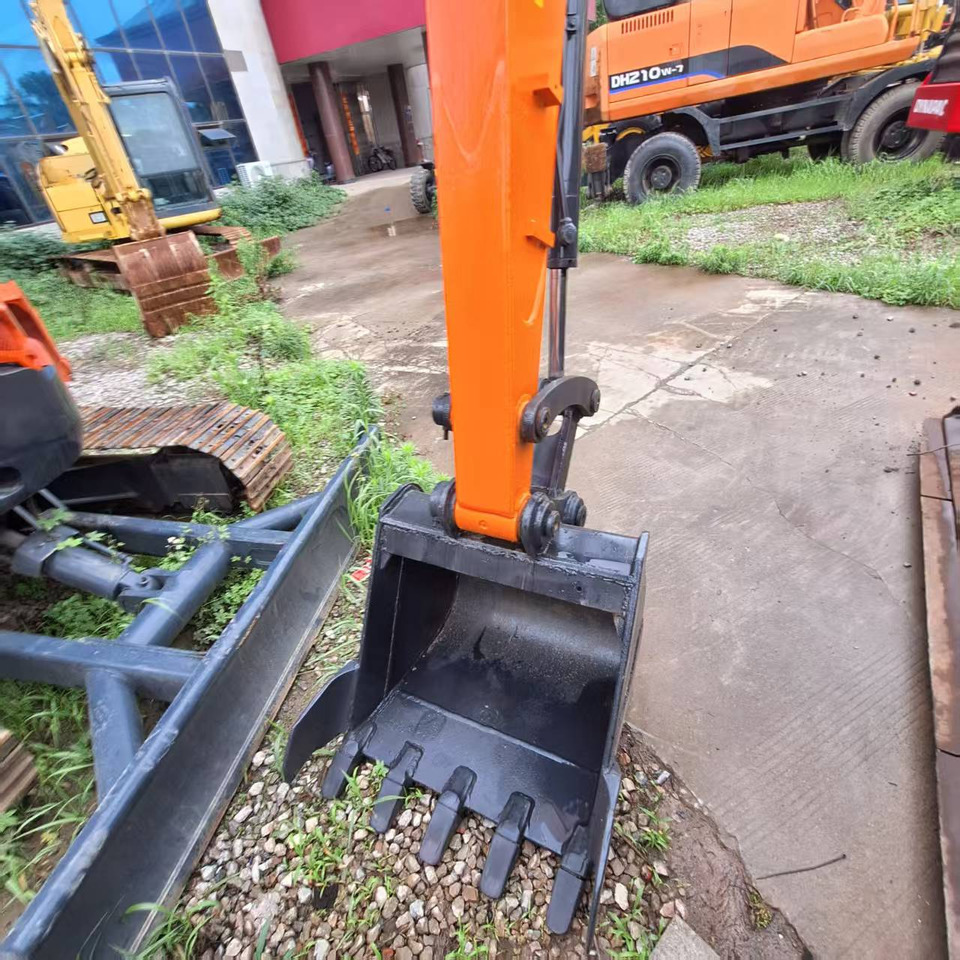 크롤러 굴삭기 Hitachi ZX50 Excavator : 사진 6