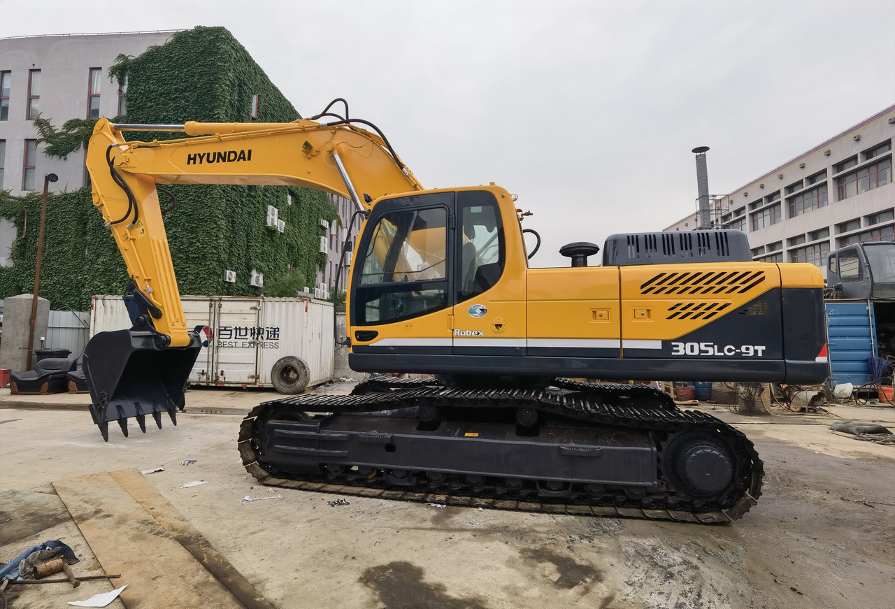 Hyundai 305LC-9T Excavator - 크롤러 굴삭기 : 사진 2 Hyundai 305LC-9T Excavator - 크롤러 굴삭기 : 사진 2