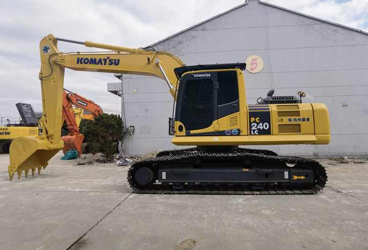 Japan original Komatsu PC240lc-8 digger, medium size hydraulic excavator PC200 PC210 PC220 PC240 for sale - 크롤러 굴삭기 : 사진 2 Japan original Komatsu PC240lc-8 digger, medium size hydraulic excavator PC200 PC210 PC220 PC240 for sale - 크롤러 굴삭기 : 사진 2