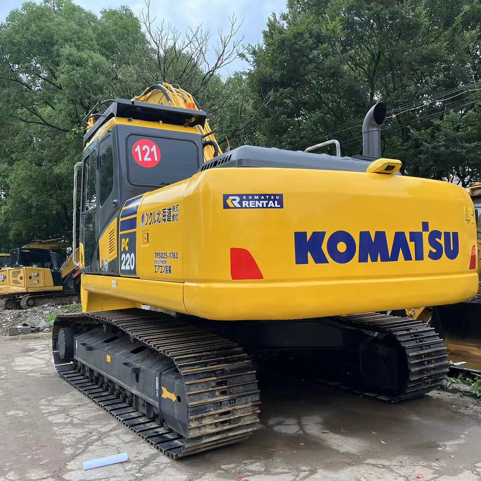 Komatsu PC 220-8 Excavator - 크롤러 굴삭기 : 사진 5 Komatsu PC 220-8 Excavator - 크롤러 굴삭기 : 사진 5