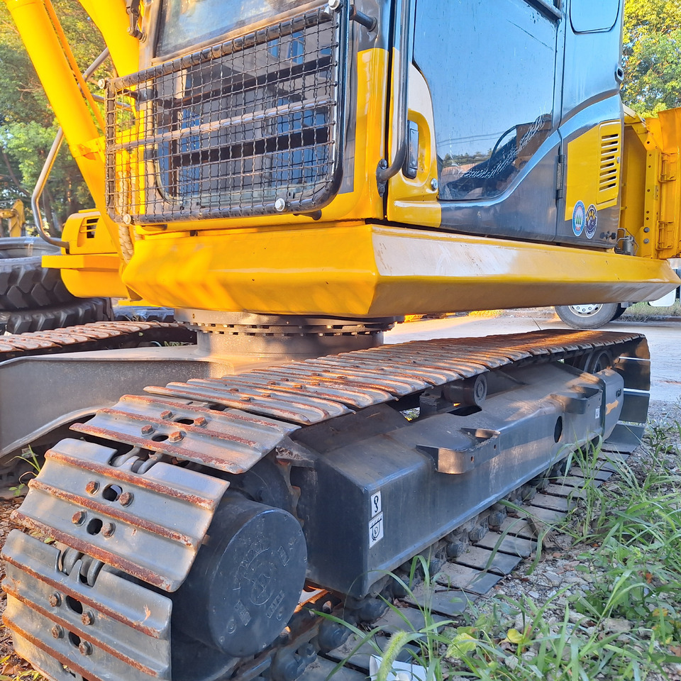 Komatsu PC130 Excavator - 크롤러 굴삭기 : 사진 3 Komatsu PC130 Excavator - 크롤러 굴삭기 : 사진 3