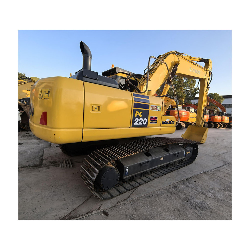 Komatsu PC220-7 - 크롤러 굴삭기 : 사진 2 Komatsu PC220-7 - 크롤러 굴삭기 : 사진 2