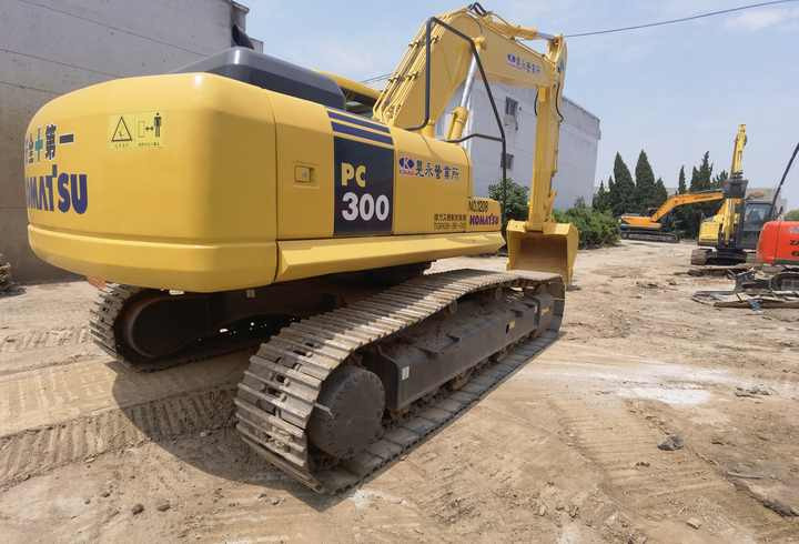 Komatsu PC300-7 excavator - 크롤러 굴삭기 : 사진 5 Komatsu PC300-7 excavator - 크롤러 굴삭기 : 사진 5