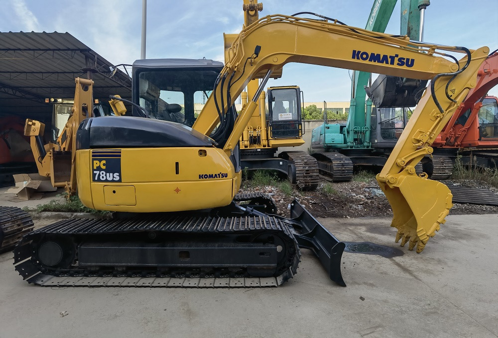 Komatsu pc78 Excavator - 크롤러 굴삭기 : 사진 4 Komatsu pc78 Excavator - 크롤러 굴삭기 : 사진 4
