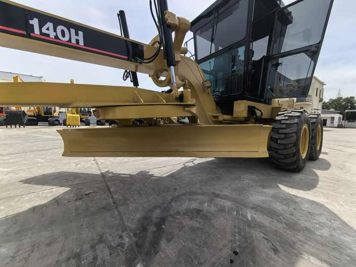 Original in Good Condition Caterpillar CAT 140H used cat 140h hydraulic grader in stock - 그레이더 : 사진 3 Original in Good Condition Caterpillar CAT 140H used cat 140h hydraulic grader in stock - 그레이더 : 사진 3