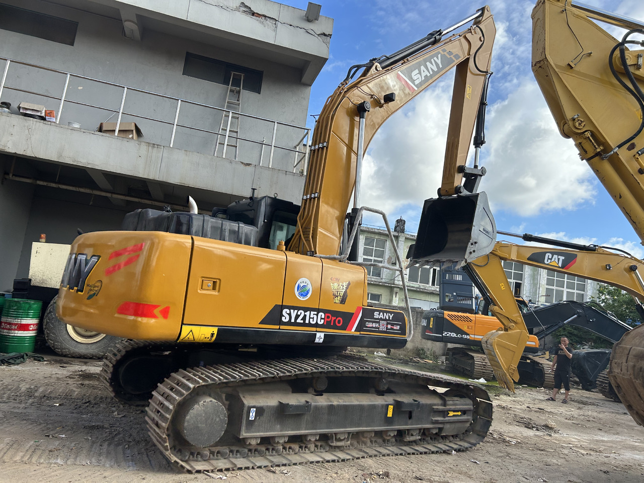 SANY 215C-9 Excavator - 크롤러 굴삭기 : 사진 4 SANY 215C-9 Excavator - 크롤러 굴삭기 : 사진 4