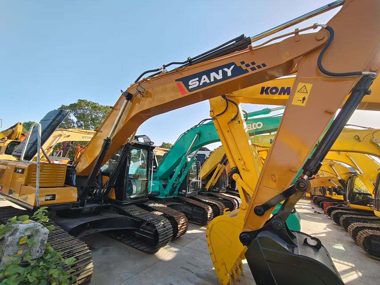 SANY 215C-9 Excavator - 크롤러 굴삭기 : 사진 5 SANY 215C-9 Excavator - 크롤러 굴삭기 : 사진 5