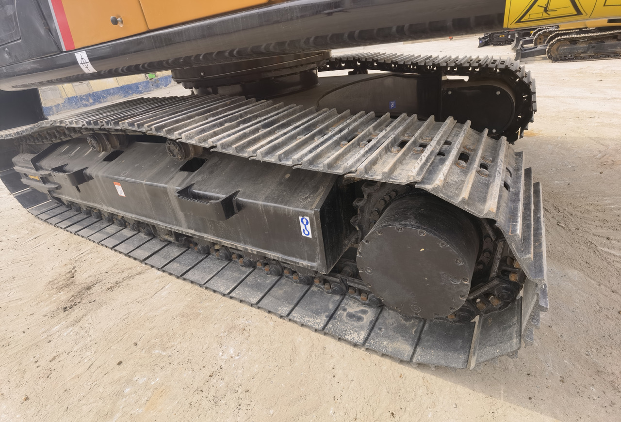 SANY 215C Excavator - 크롤러 굴삭기 : 사진 2 SANY 215C Excavator - 크롤러 굴삭기 : 사진 2