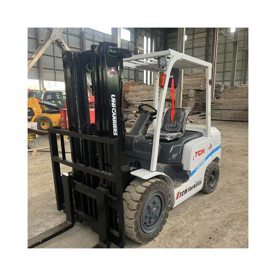 TCM FD30 Forklift - 디젤 지게차 : 사진 2 TCM FD30 Forklift - 디젤 지게차 : 사진 2