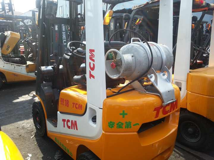 Warehouse handling using TCM30 forklift 3 tons TCM FD30 used forklift FD30 used forklifts sale shanghai china - 디젤 지게차 : 사진 2 Warehouse handling using TCM30 forklift 3 tons TCM FD30 used forklift FD30 used forklifts sale shanghai china - 디젤 지게차 : 사진 2