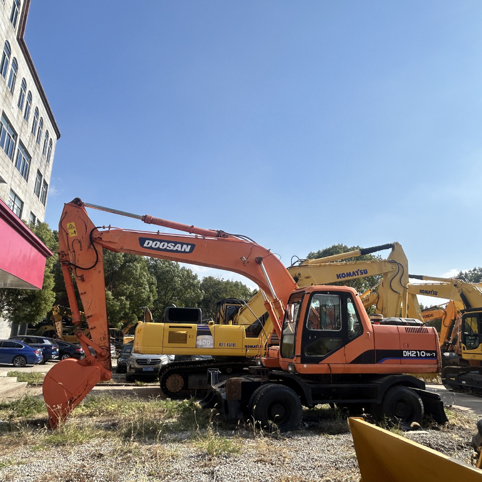 Doosan Doosan dh210w-7 wheel excavator - 휠 굴삭기 : 사진 1 Doosan Doosan dh210w-7 wheel excavator - 휠 굴삭기 : 사진 1