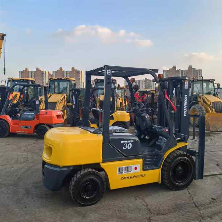Used Komatsu Forklifts FD30 second hand komatsu FD30 forklifts used used forklift for sale - 디젤 지게차 : 사진 5 Used Komatsu Forklifts FD30 second hand komatsu FD30 forklifts used used forklift for sale - 디젤 지게차 : 사진 5