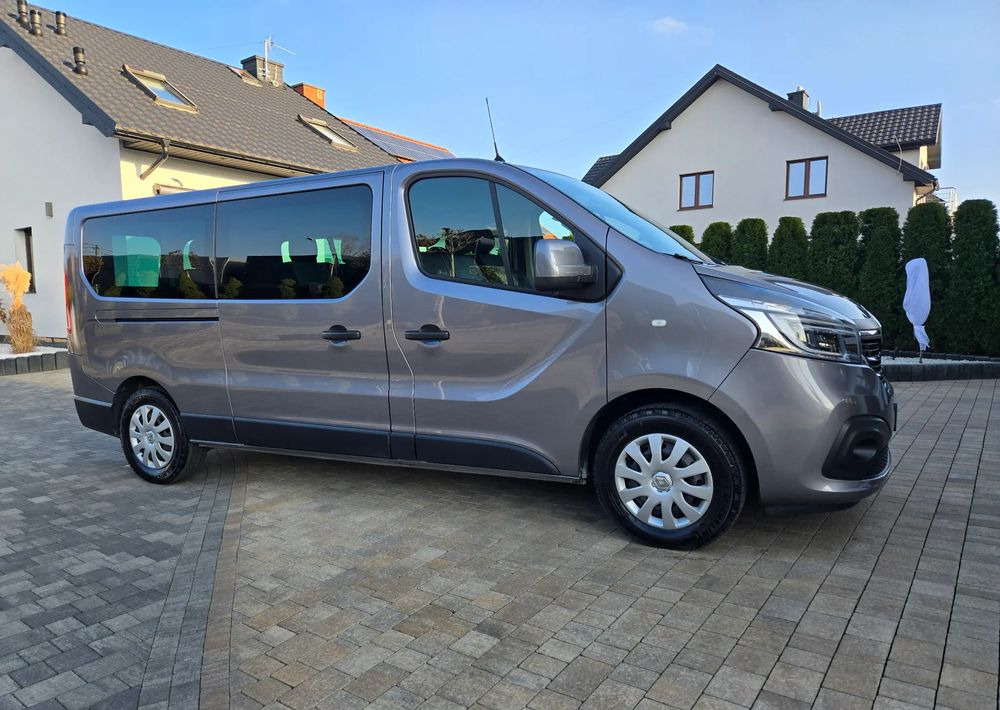 Renault Trafic Grand SpaceClass 2.0 dCi EDC - 소형 버스, 승합차 : 사진 2 Renault Trafic Grand SpaceClass 2.0 dCi EDC - 소형 버스, 승합차 : 사진 2
