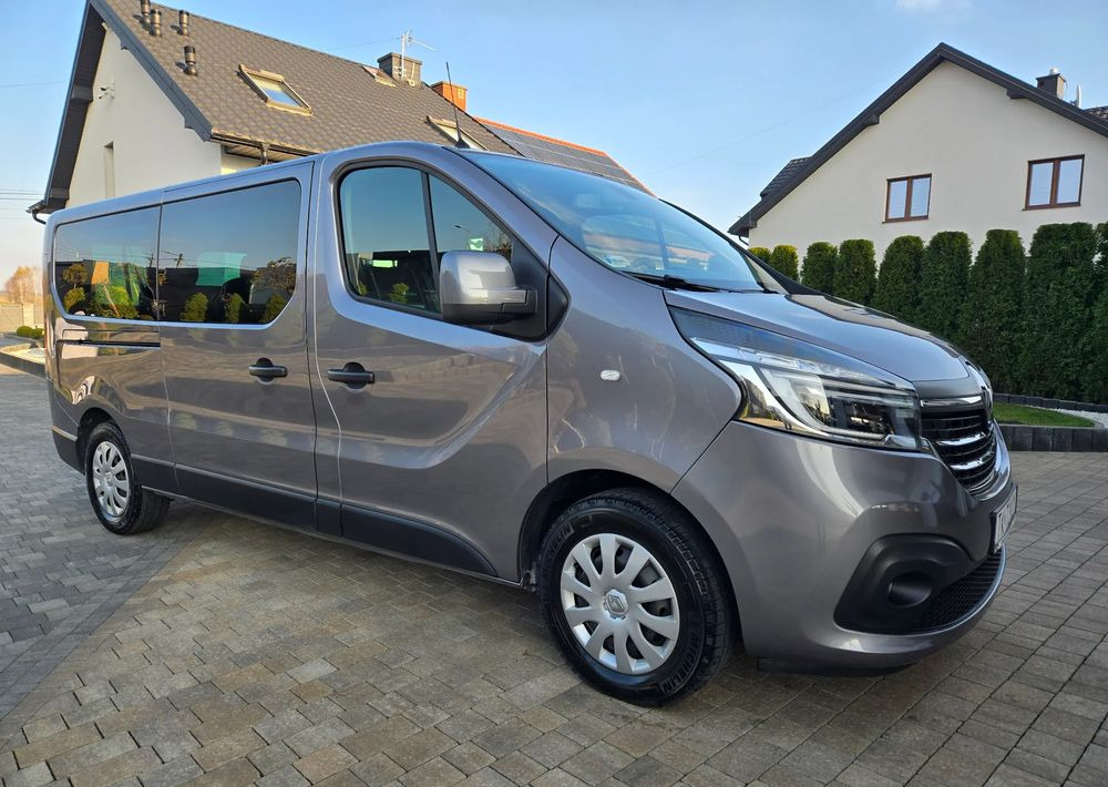 Renault Trafic Grand SpaceClass 2.0 dCi EDC - 소형 버스, 승합차 : 사진 1 Renault Trafic Grand SpaceClass 2.0 dCi EDC - 소형 버스, 승합차 : 사진 1