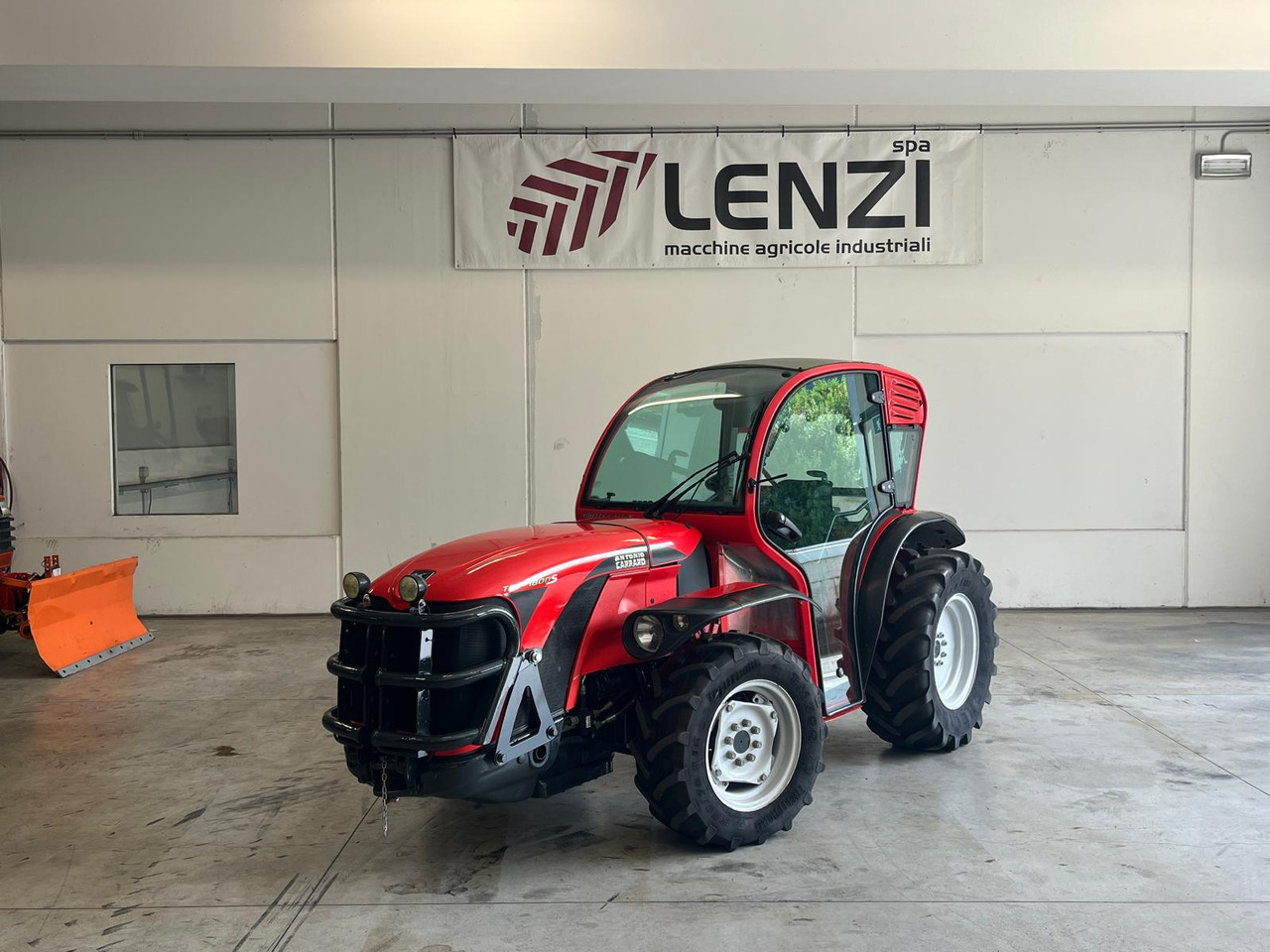 ANTONIO CARRARO TGF 7800S - 장궤형 트랙터 : 사진 1 ANTONIO CARRARO TGF 7800S - 장궤형 트랙터 : 사진 1