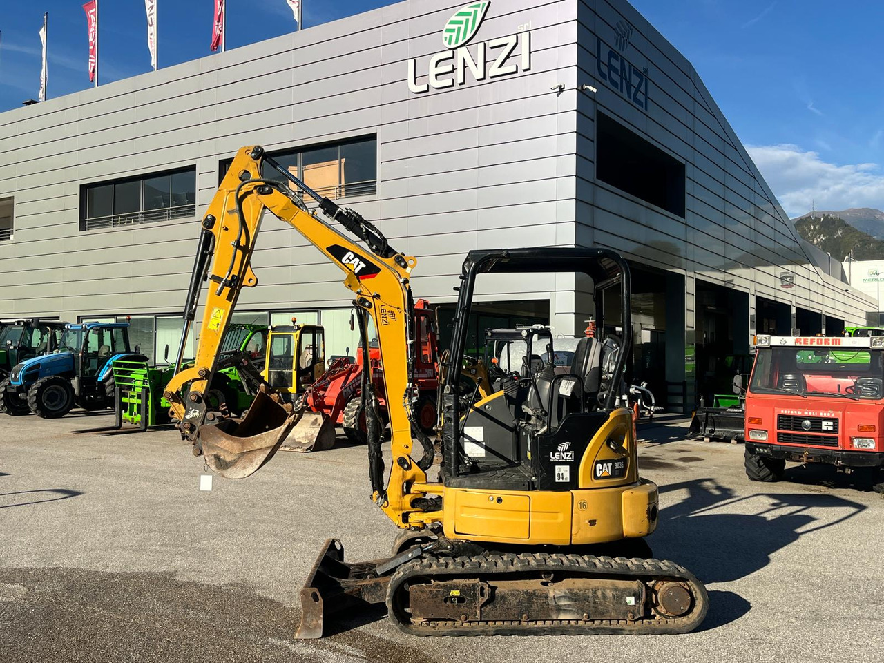ESCAVATORE CAT 303 E CR - 미니 굴삭기 : 사진 1 ESCAVATORE CAT 303 E CR - 미니 굴삭기 : 사진 1