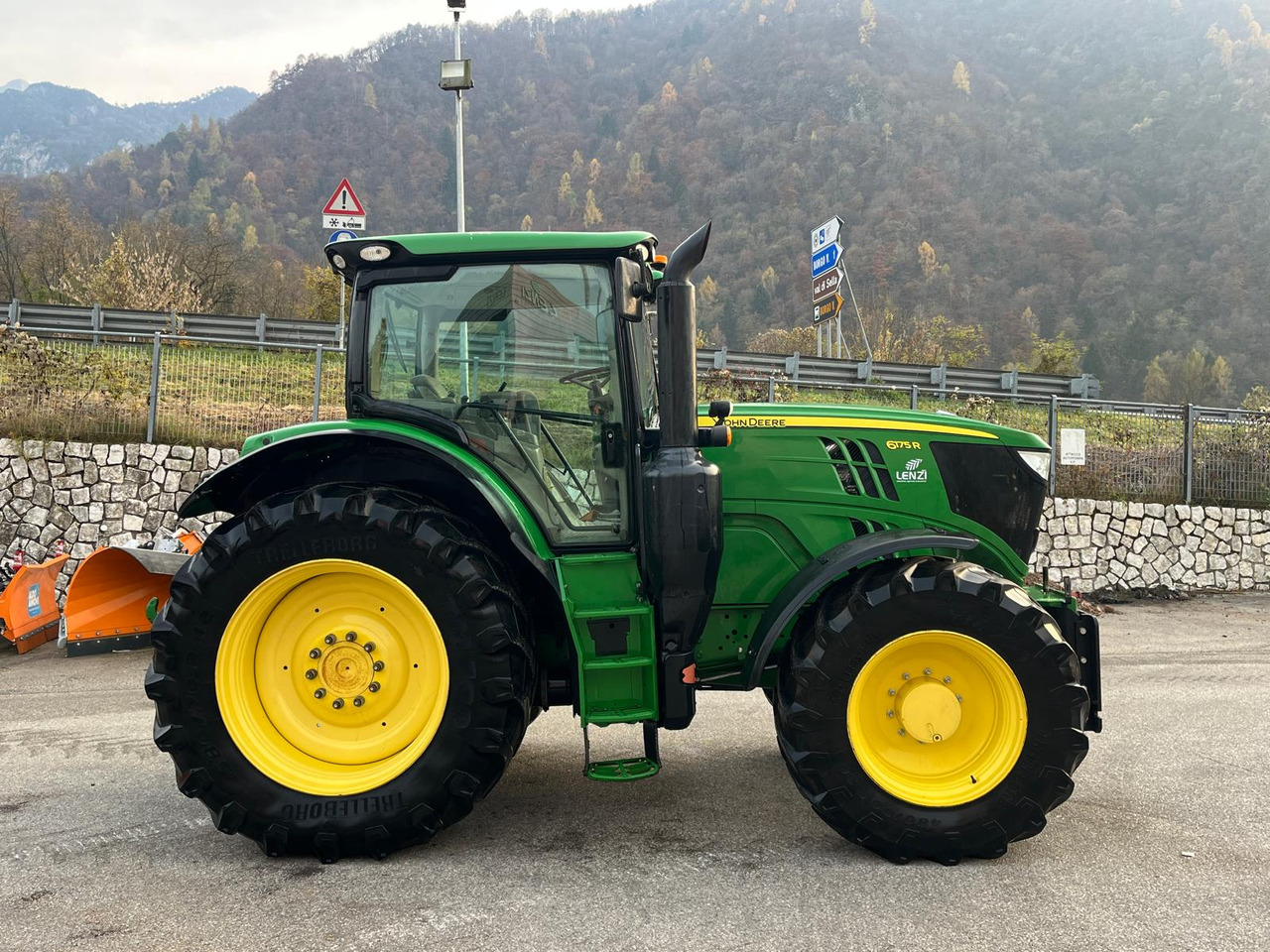 John Deere 6175R - 장궤형 트랙터 : 사진 5 John Deere 6175R - 장궤형 트랙터 : 사진 5