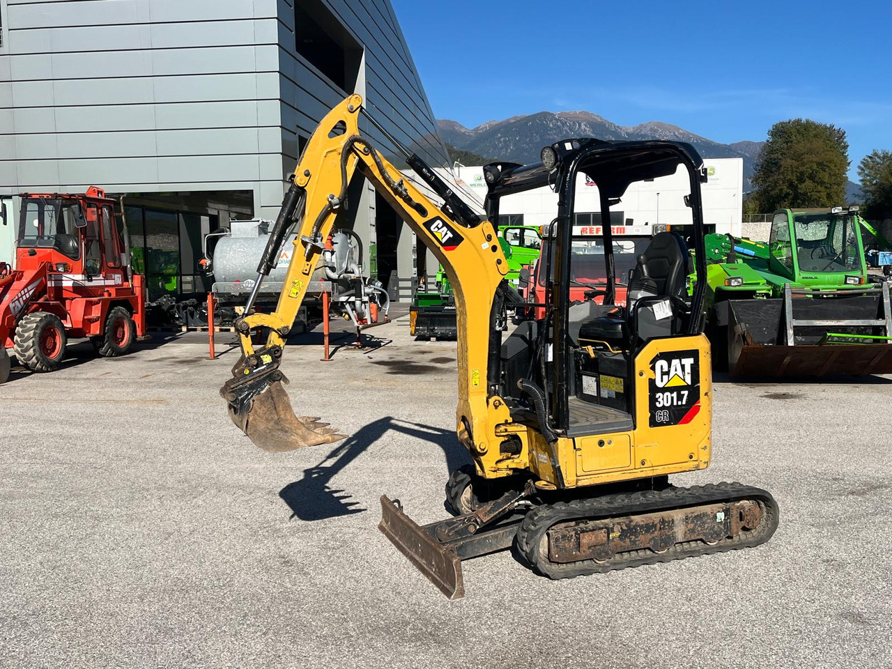MINIESCAVATORE CAT 301.7 CR - 미니 굴삭기 : 사진 2 MINIESCAVATORE CAT 301.7 CR - 미니 굴삭기 : 사진 2