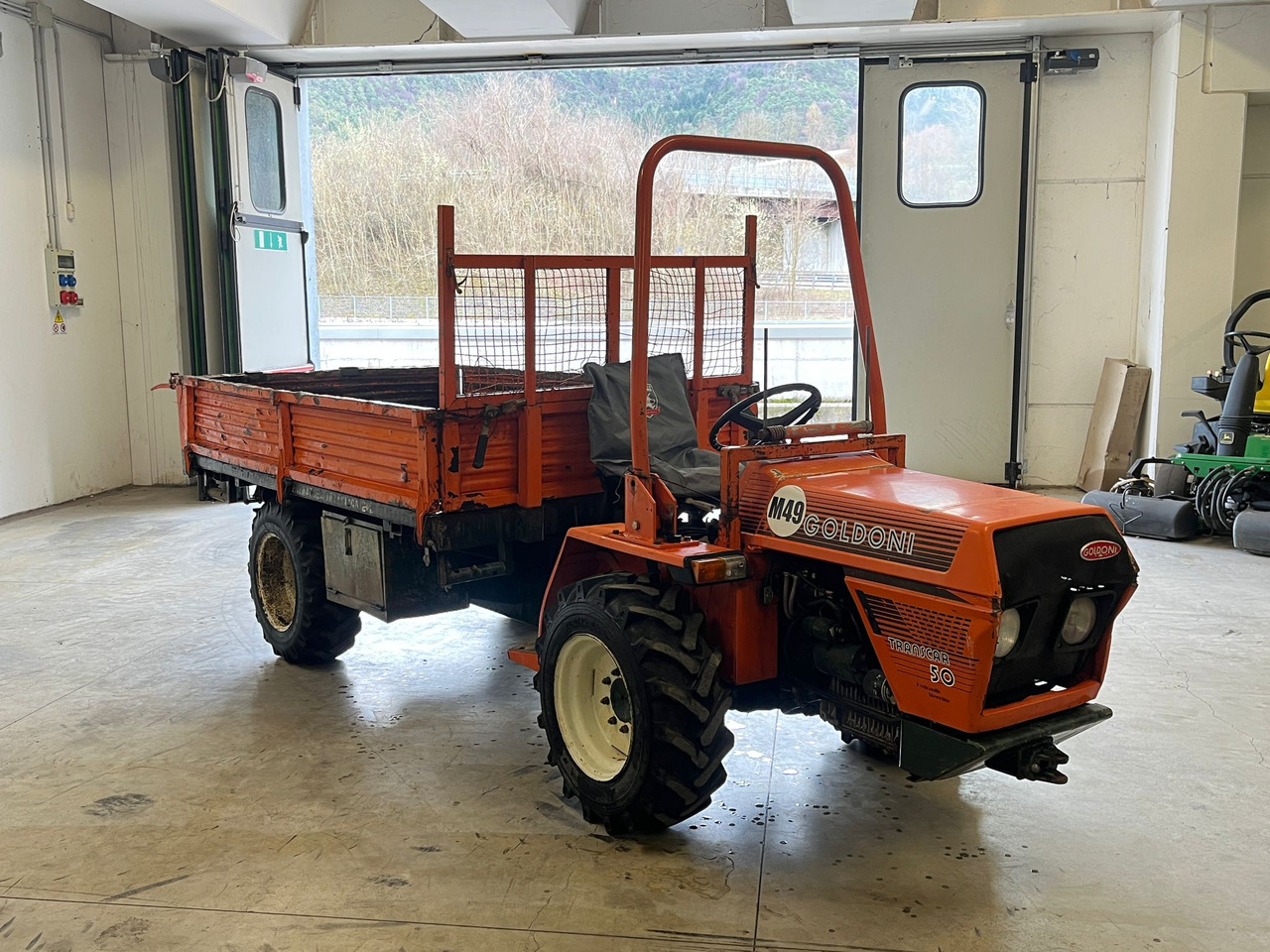 MOTOAGRICOLA GOLDONI TRANSACAR 50 - 장궤형 트랙터 : 사진 5 MOTOAGRICOLA GOLDONI TRANSACAR 50 - 장궤형 트랙터 : 사진 5