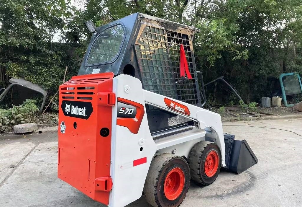Bobcat S 70 - 스키드 스티어 로더 : 사진 4 Bobcat S 70 - 스키드 스티어 로더 : 사진 4