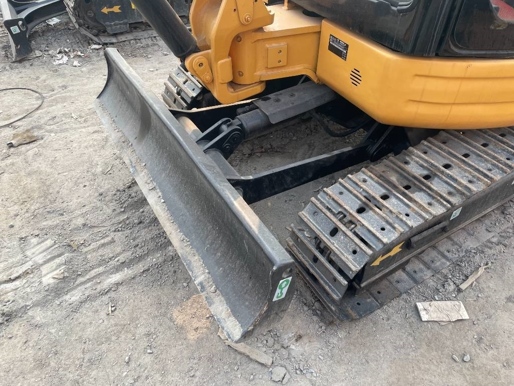 CAT 303.5 E CR - 크롤러 굴삭기 : 사진 4 CAT 303.5 E CR - 크롤러 굴삭기 : 사진 4