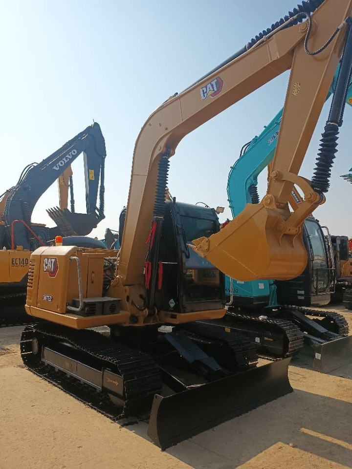 CAT 307E2 - 크롤러 굴삭기 : 사진 2 CAT 307E2 - 크롤러 굴삭기 : 사진 2