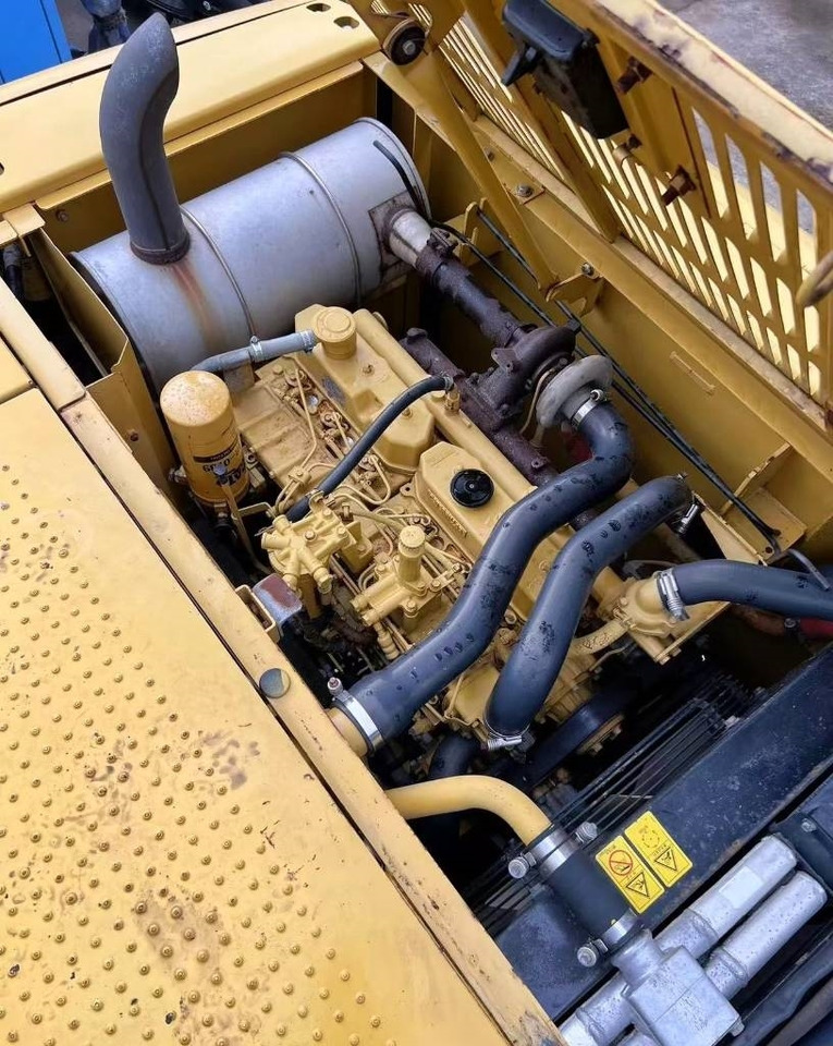 CAT 320 C - 크롤러 굴삭기 : 사진 4 CAT 320 C - 크롤러 굴삭기 : 사진 4