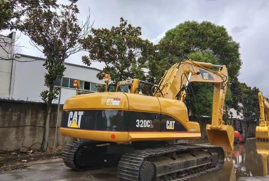 CAT 320 C - 크롤러 굴삭기 : 사진 3 CAT 320 C - 크롤러 굴삭기 : 사진 3