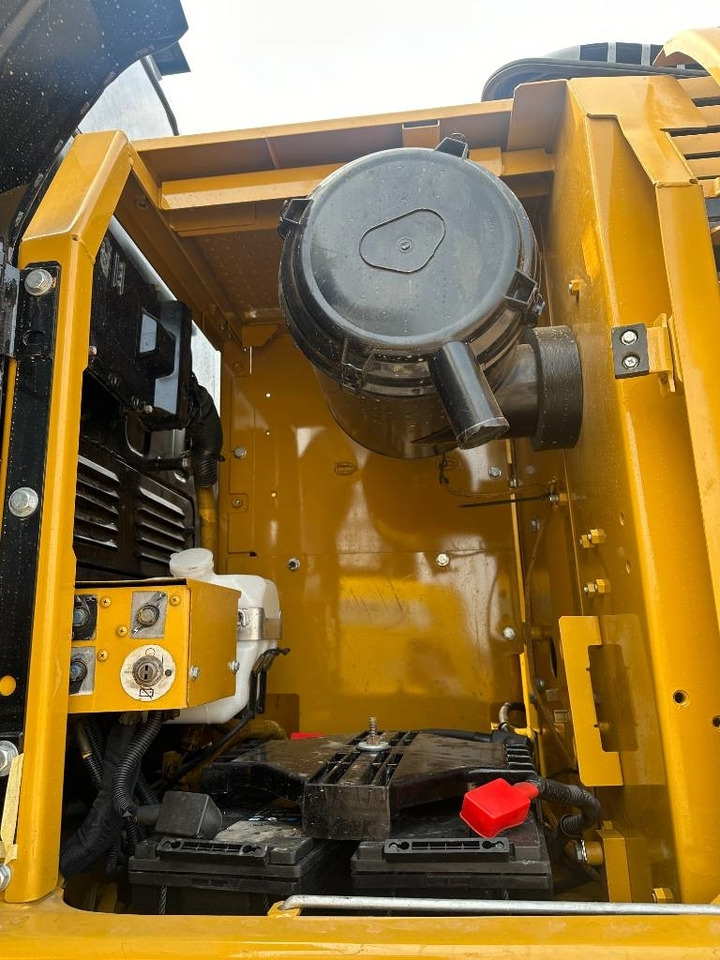 리스 CAT 320 D  CAT 320 D : 사진 10