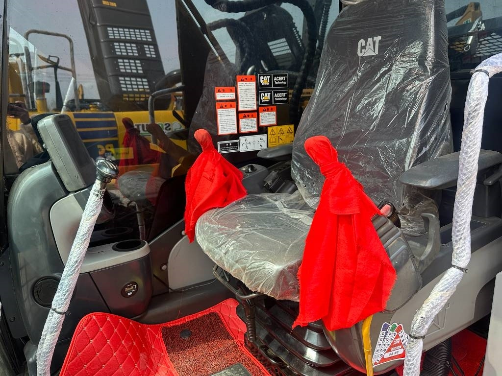 리스 CAT 320 D  CAT 320 D : 사진 20