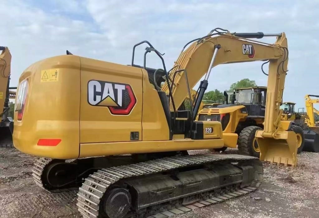CAT 320 D - 크롤러 굴삭기 : 사진 1 CAT 320 D - 크롤러 굴삭기 : 사진 1