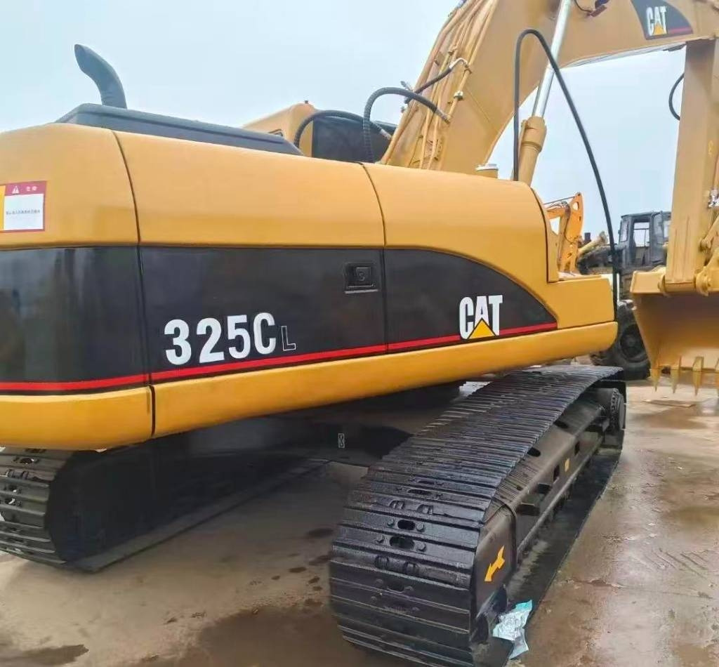 CAT 325 C - 크롤러 굴삭기 : 사진 1 CAT 325 C - 크롤러 굴삭기 : 사진 1