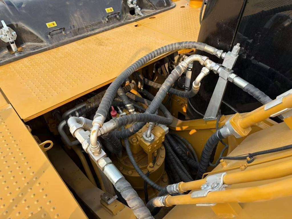 CAT 325 D - 크롤러 굴삭기 : 사진 3 CAT 325 D - 크롤러 굴삭기 : 사진 3