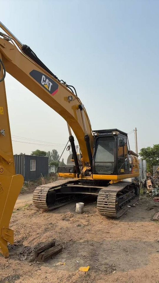 CAT 325 D - 크롤러 굴삭기 : 사진 1 CAT 325 D - 크롤러 굴삭기 : 사진 1
