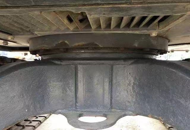 Hitachi 30 - 크롤러 굴삭기 : 사진 3 Hitachi 30 - 크롤러 굴삭기 : 사진 3