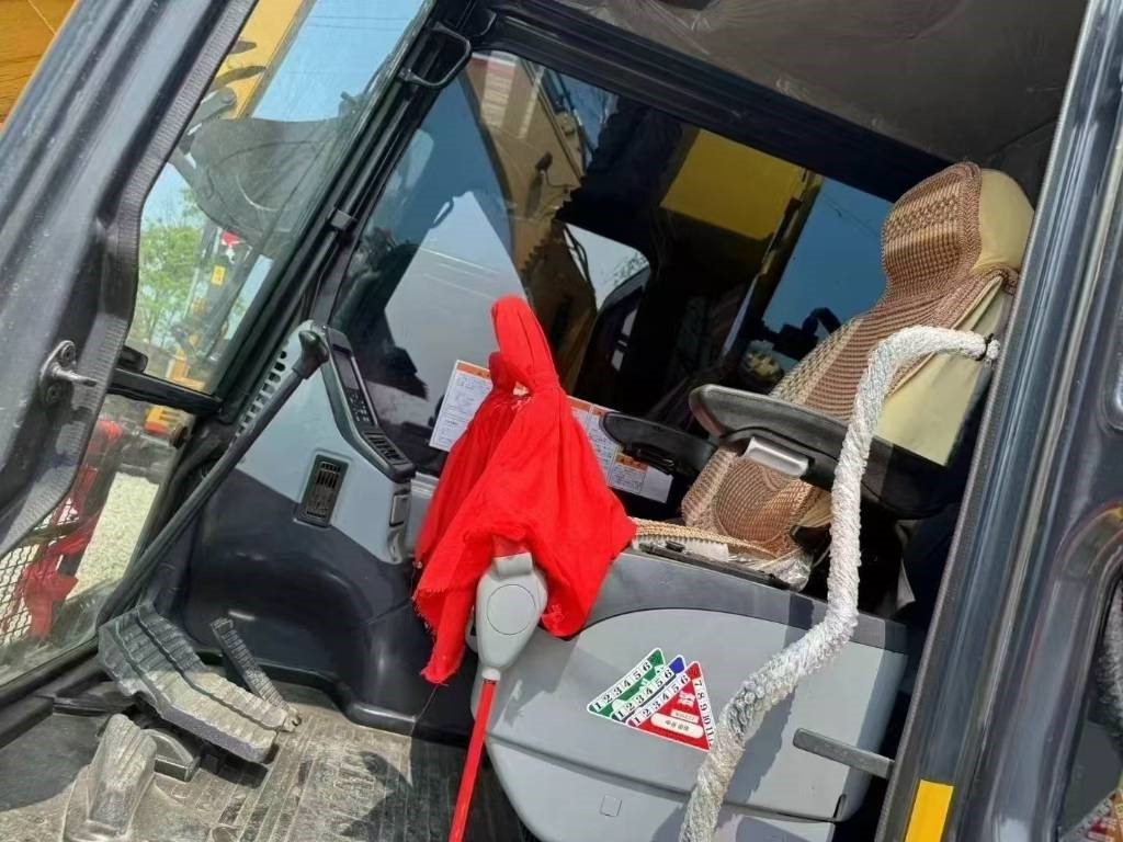 Komatsu PC 130 - 크롤러 굴삭기 : 사진 3 Komatsu PC 130 - 크롤러 굴삭기 : 사진 3