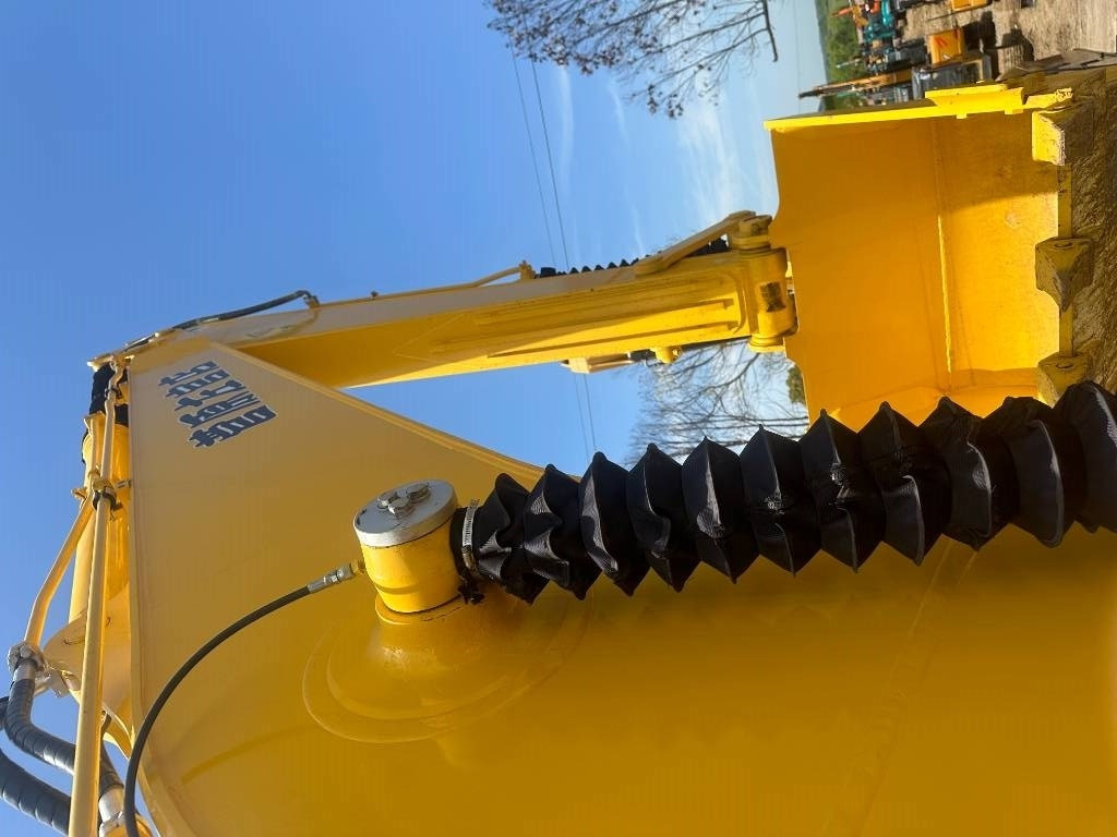 Komatsu PC 200-8 - 크롤러 굴삭기 : 사진 5 Komatsu PC 200-8 - 크롤러 굴삭기 : 사진 5