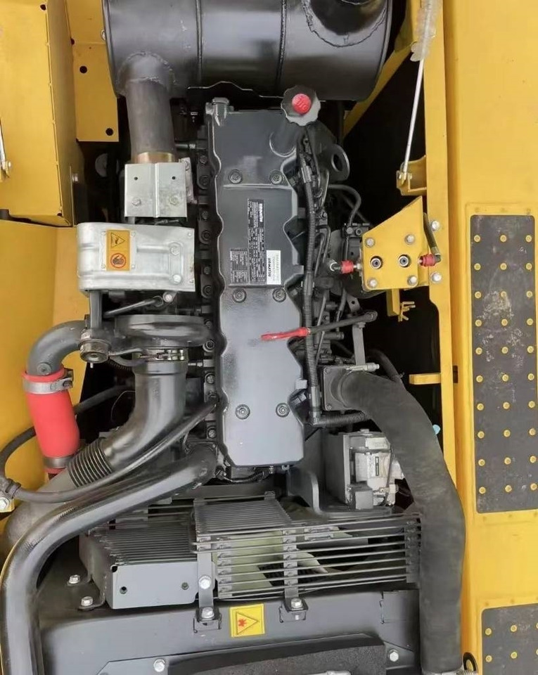 Komatsu PC 240  - 크롤러 굴삭기 : 사진 2 Komatsu PC 240  - 크롤러 굴삭기 : 사진 2