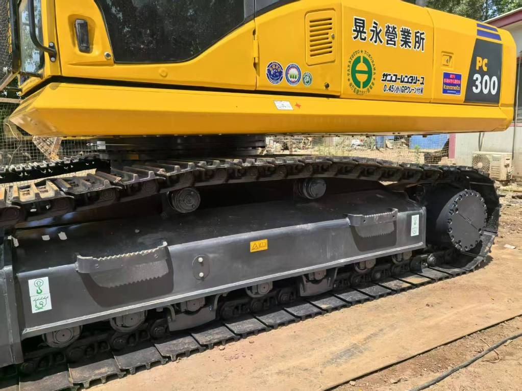 Komatsu PC 300  - 크롤러 굴삭기 : 사진 1 Komatsu PC 300  - 크롤러 굴삭기 : 사진 1