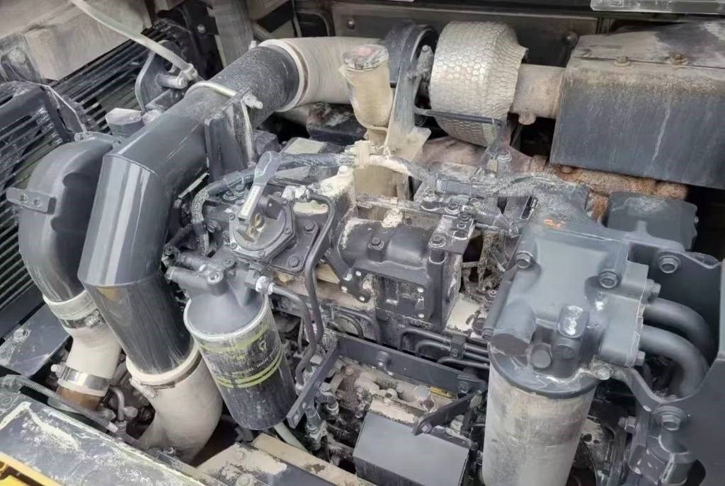 Komatsu PC 460-8 - 크롤러 굴삭기 : 사진 5 Komatsu PC 460-8 - 크롤러 굴삭기 : 사진 5