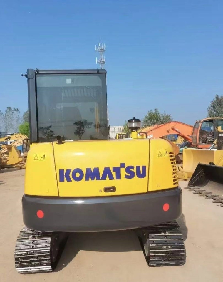 Komatsu PC 56 - 미니 굴삭기 : 사진 2 Komatsu PC 56 - 미니 굴삭기 : 사진 2