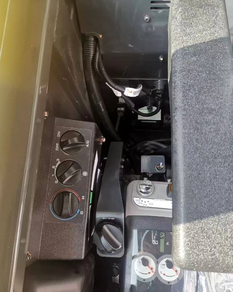 Komatsu PC 58 - 미니 굴삭기 : 사진 5 Komatsu PC 58 - 미니 굴삭기 : 사진 5