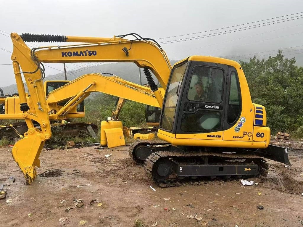 Komatsu PC 60 - 미니 굴삭기 : 사진 3 Komatsu PC 60 - 미니 굴삭기 : 사진 3