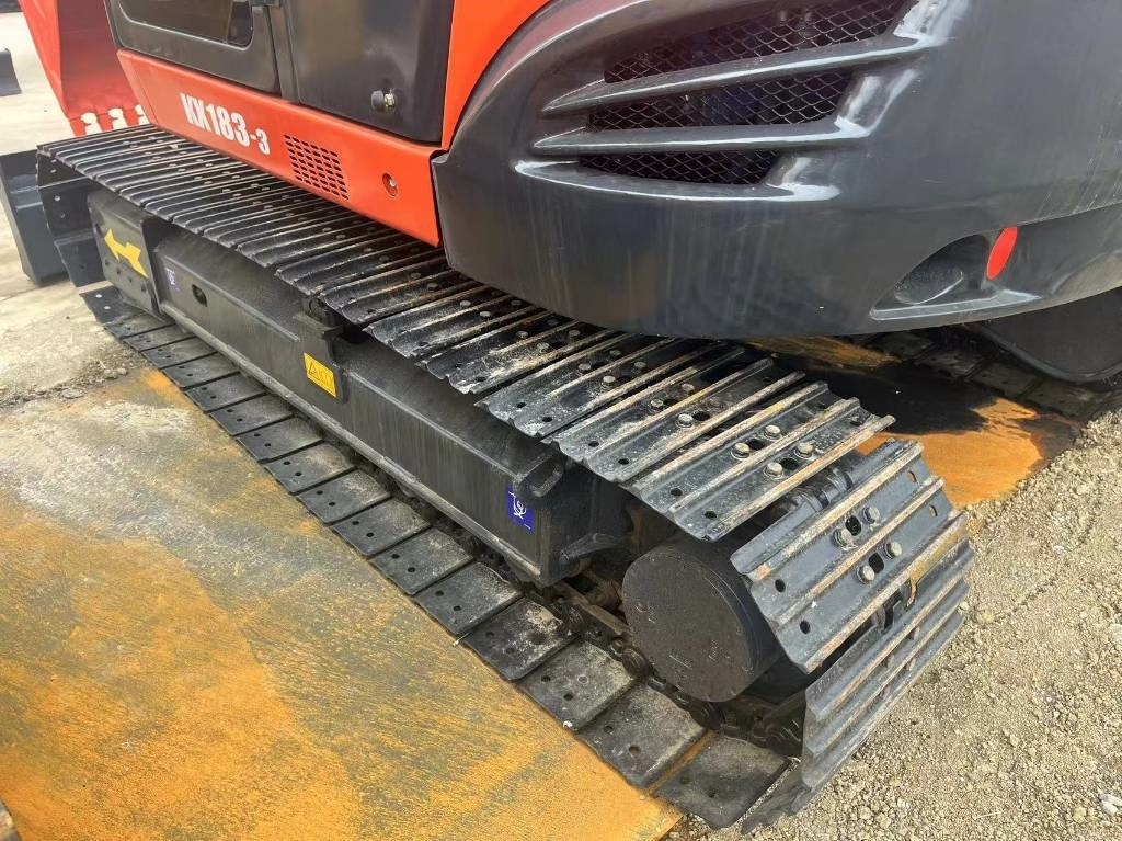 Kubota KX 183 - 크롤러 굴삭기 : 사진 5 Kubota KX 183 - 크롤러 굴삭기 : 사진 5